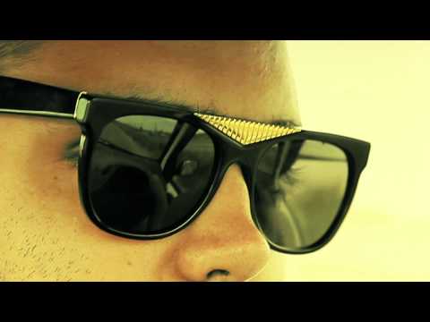 Mowlihawk - Apertura Mental (Videoclip Oficial) [Twitter: @mowlihawk]