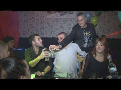 אביב טל חוגג בסגה בר 