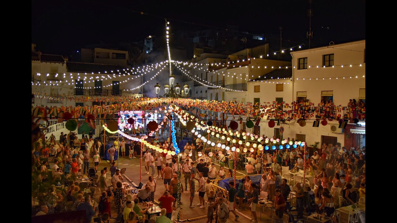 Imágenes de Tolox durante 2025