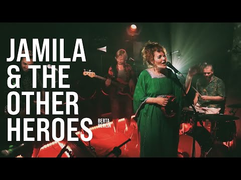 JAMILA & THE OTHER HEREOS are LIVING IN A BOX #26 | live at Club Gretchen