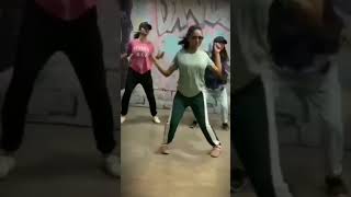 chikni chikni patli kamar #dance #shorts #explore