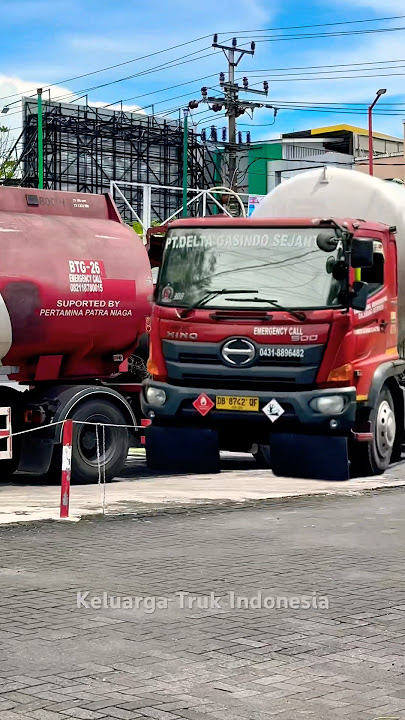 Truk Tangki Pertamina #truk #truck #truktangki #truktangkipertamina #trukoleng #video #shorts