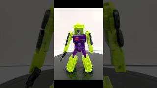 Aquí está la #transformación rápida de #Mixmaster SS Movie #alanprimetv #transformers #devastator
