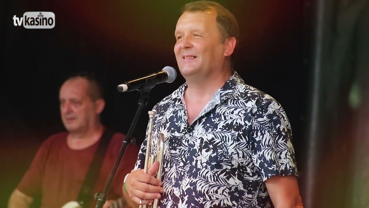 M plus M: Do lesíčka na čekanou