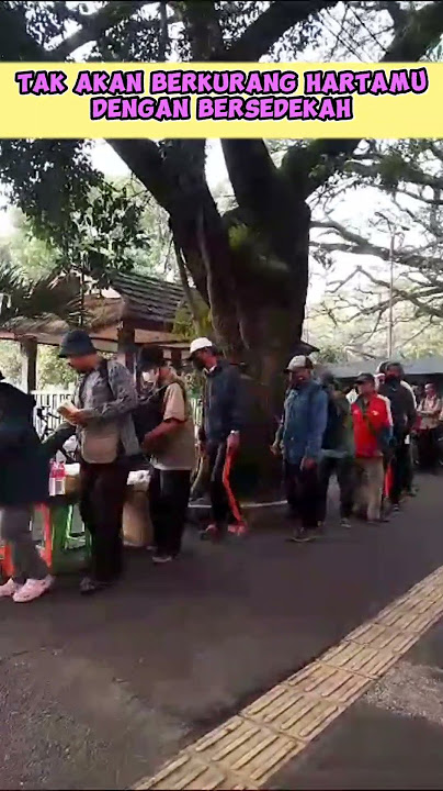 Sedekah Jum'at Berkah 🥰 #shorts #sedekah #shodaqoh #jumatberkah #viral