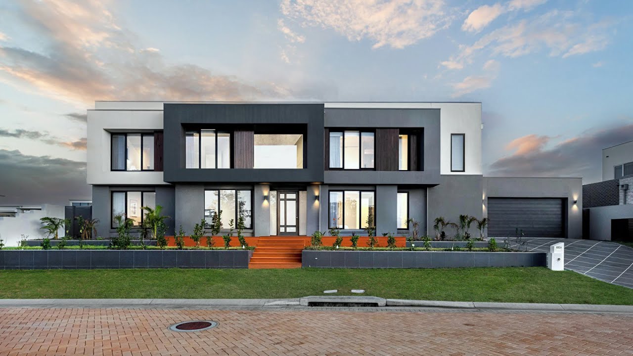 8824 The Point Circuit, Hope Island