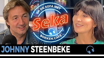 Johnny Steenbeke op de sofa met Seka