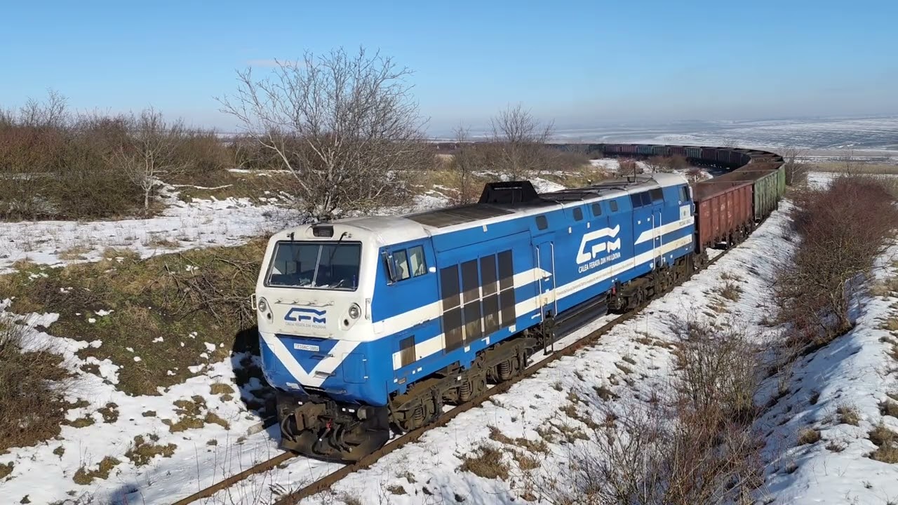 TE33AC-3002 & ЧМЭ3-4507 [CFM] Freight train | Грузовой поезд