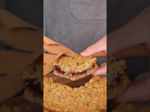 Would You Try Raspberry Bars?!