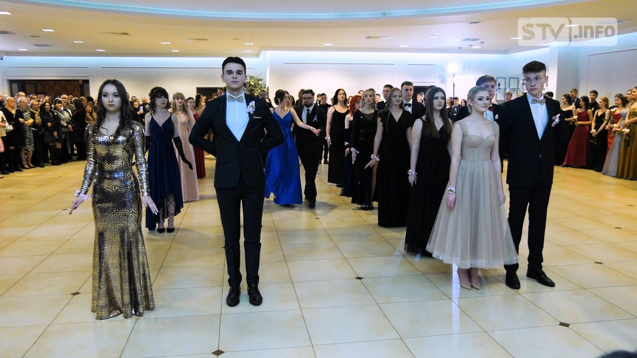 STUDNIÓWKA: I LO Collegium Gostomianum w Sandomierzu