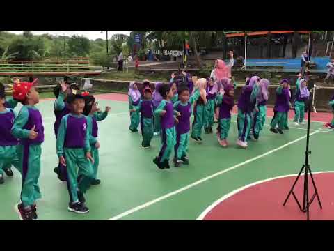 Senam Superhero