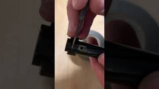 Removing plunger on R700 type clone bolt
