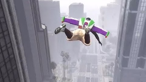 Big D uses his Wingsuit to escape the cops | GTA RP Nopixel