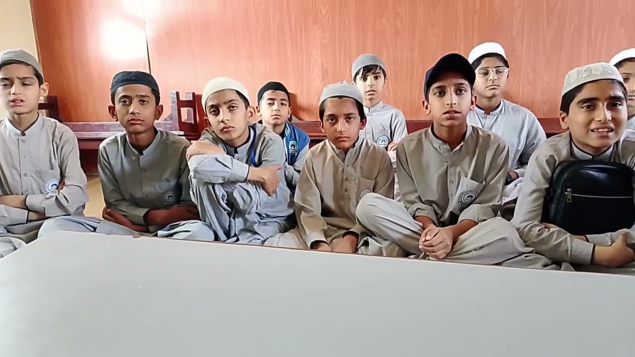 Saheak Abdul jalil  madni dha tooba campus students 