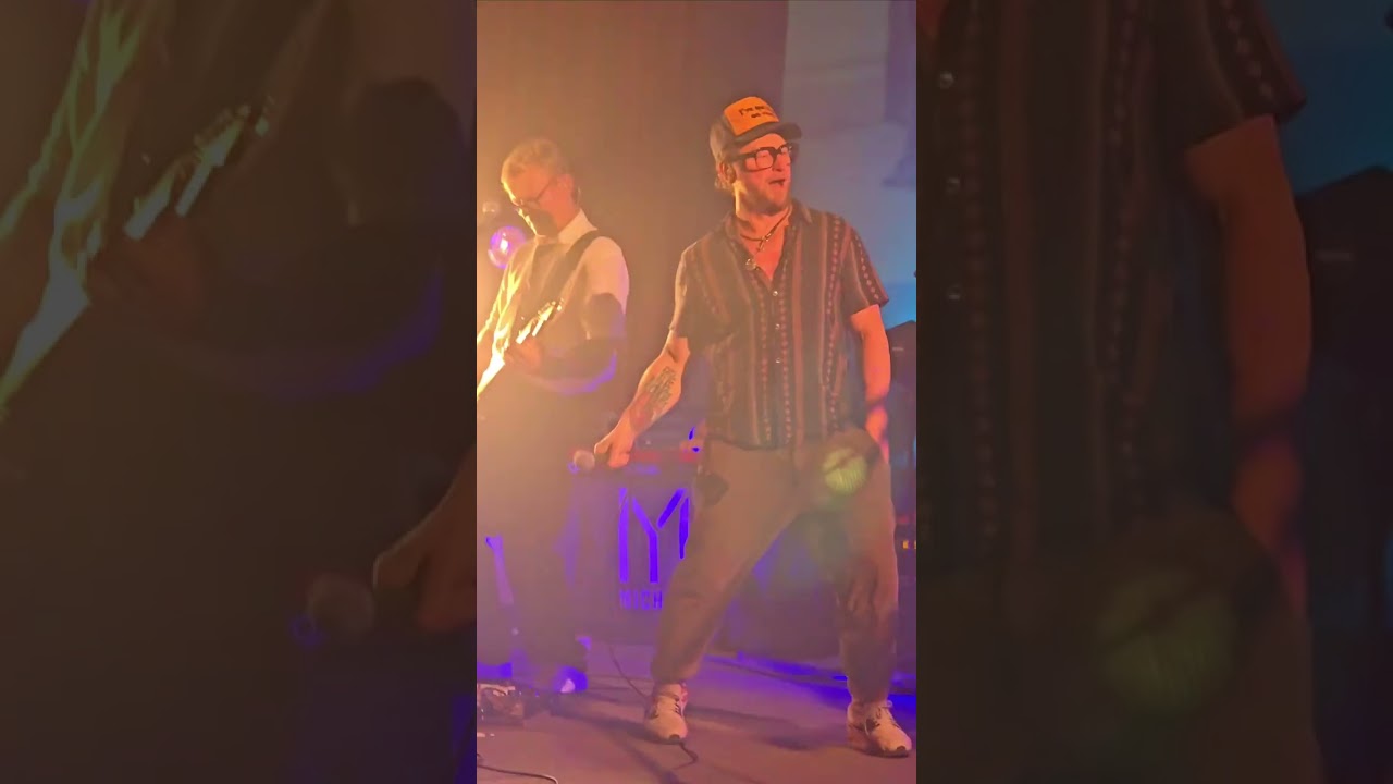 Grounded - SCyCS beim Michme Weihnachtskonzert 2024 im OLi-Kino Magdeburg am 07.12.2024