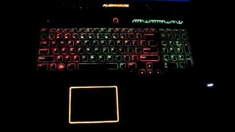 Alienware M17x R3 - Christmas Lights AlienFX
