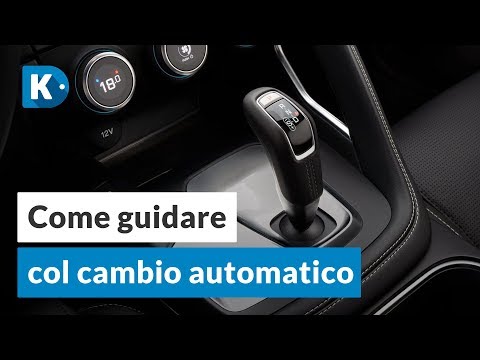 Video: Come guidare un'auto con cambio automatico: 15 passaggi