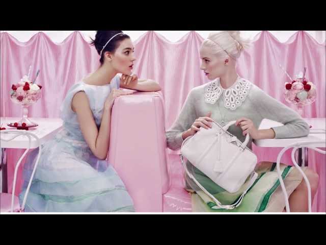 Making Of - Louis Vuitton Spring 2012 Ad Campaign 