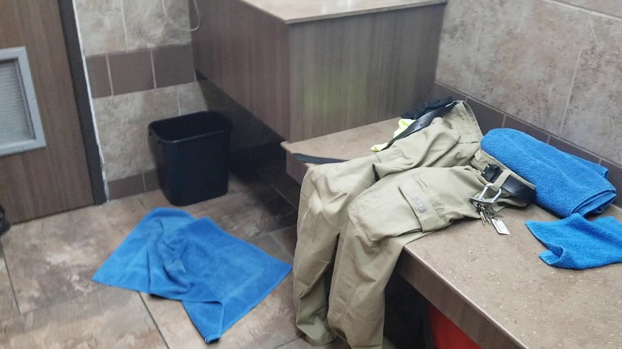 The Showers at Love Travel Truck Stop in Dayton, Ohio. Video 2. (After