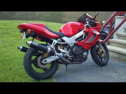 Vtr1000f Super Hawk Firestorm With D D Exhaust Sound Clip Idle And Fly By Youtube