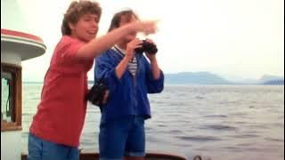 Free Willy 2: The Adventure Home- Killer whale watching