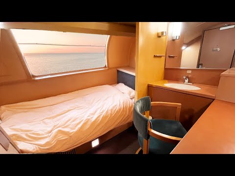 Mengendarai Kereta Tidur Kelas Pertama Jepang yang Mewah