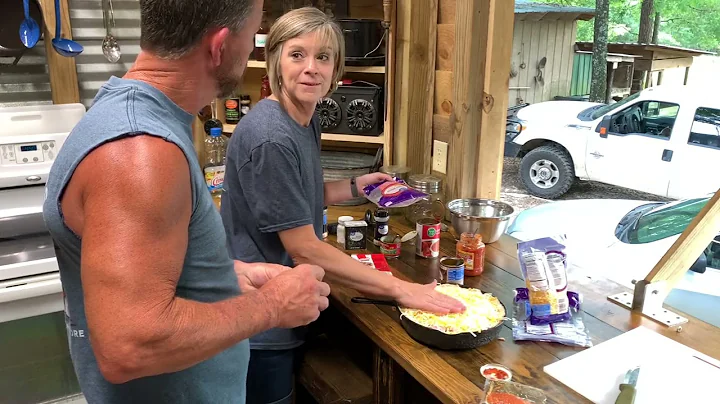 How To Make Homemade Pizza!