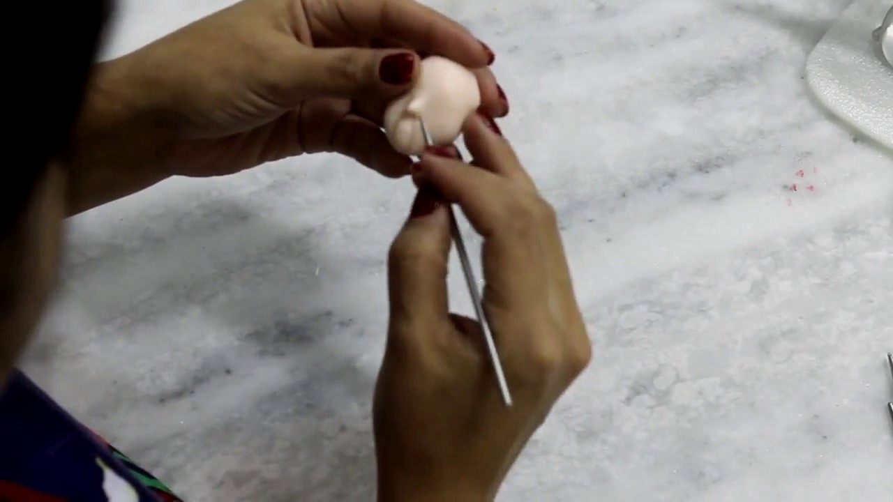 Modelagem de Cabeça de biscuit - By Alessandra Caldeira