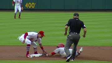 CIN@STL: Molina nabs Peraza trying to steal second