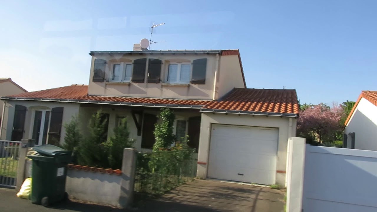 Setra S315NF €4 ZF #1042 | Ligne 27 déviée | Réseau TAN de Nantes