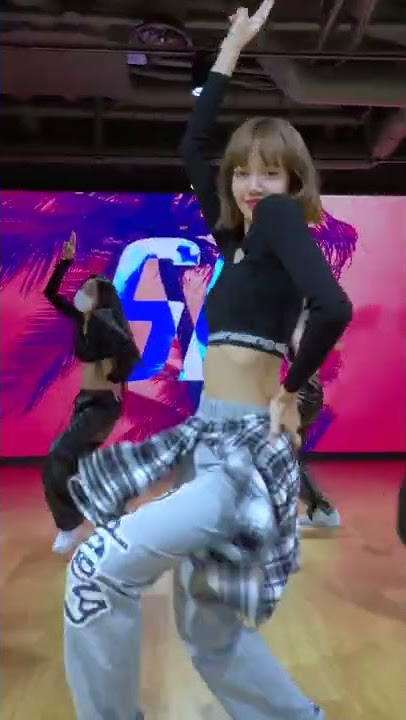 LISA - 'SG' DANCE HIGHLIGHT CLIP