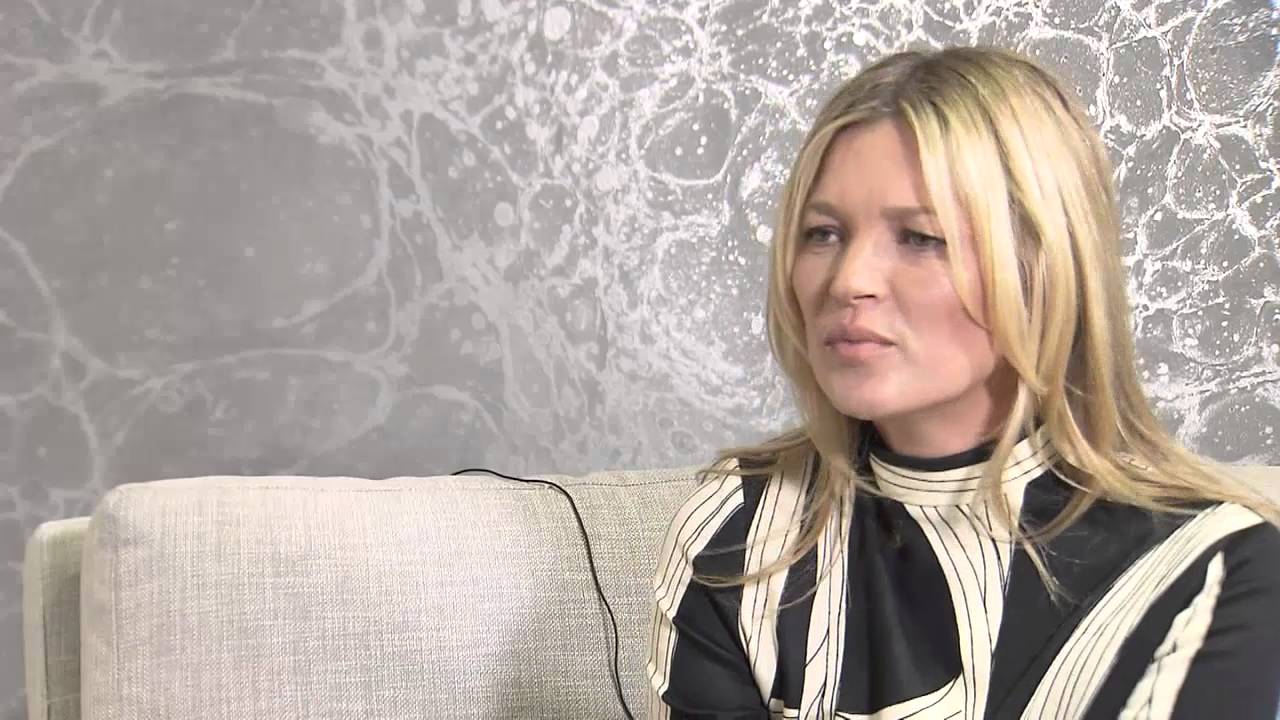 The Beauty Lessons We've Learned From Kate Moss | Allure