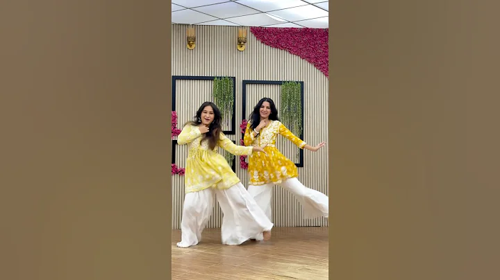 Morni Banke | Dance Video | Khyati Sahdev | Danceaholic Studio | Wedding Choreo | #ytshorts thumbnail