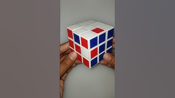 Glitch Pattern on White Rubik