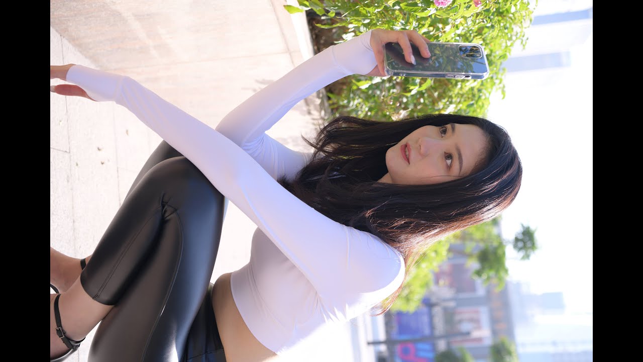 4K模拍:黑色紧身皮裤美女