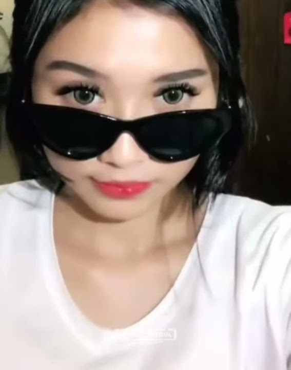 STORY WA SLOWMO KEREN 30 DETIK || CEWE CANTIK!