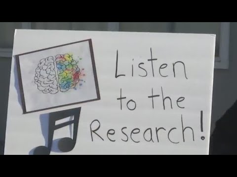 MDUSD votes to cut music programs despite protests