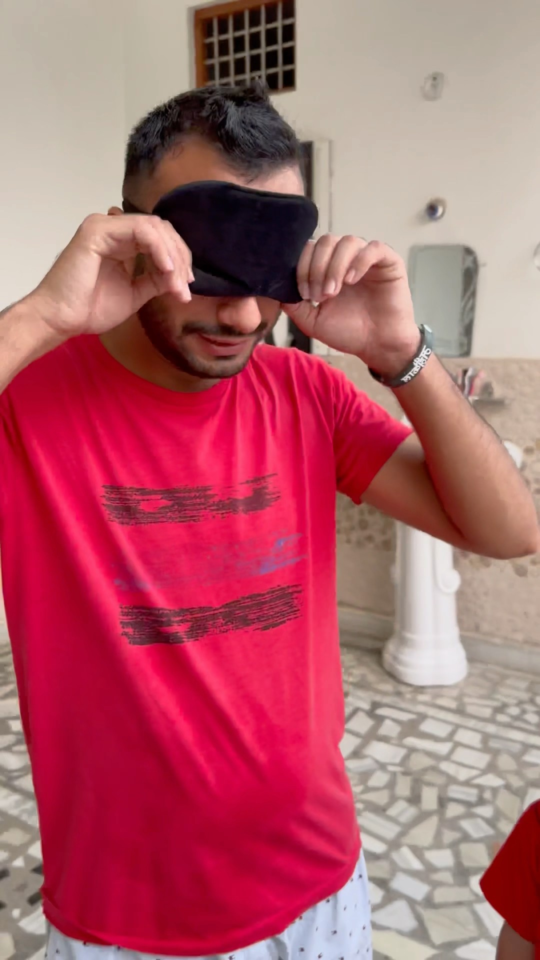Duggu ne dia chachu ko surprise cake ??? #shorts