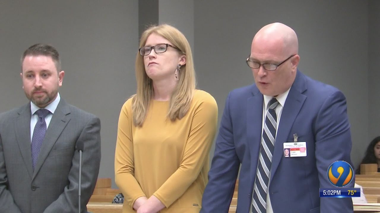 Former assistant principal pleads guilty to having sex with two ...