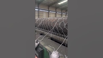 Winding process of outdoor galvanized gabion mesh #machine #goodtools #shorts