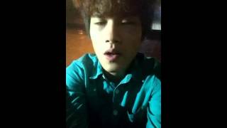 Smoking Marlboro menthol