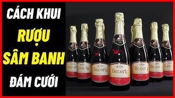 Cách khui rượu sâm banh trong đám cưới