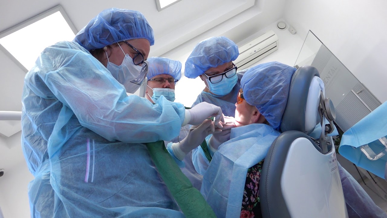 PRACTICULUM IMPLANTOLOGII SEZON VII A SESJA 6 ZABIEG 7 PRACTICULUM IMPLANTOLOGII SEZON VII A SESJA 6 ZABIEG 7