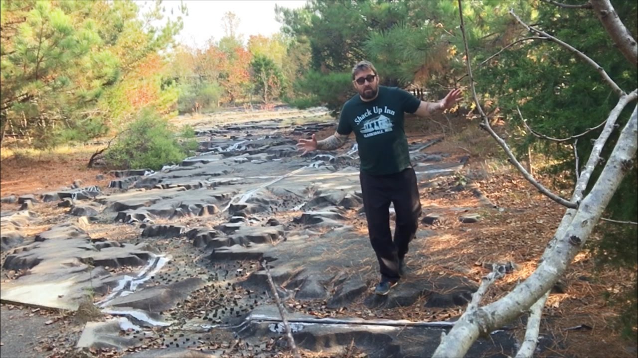 TDW 1599 - Completely Empty Mississippi River