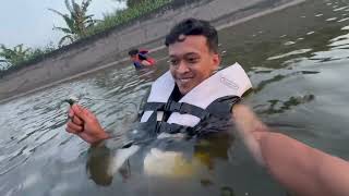 PASANG JARING IKAN MUGO-MUGO OLEHE AKEH