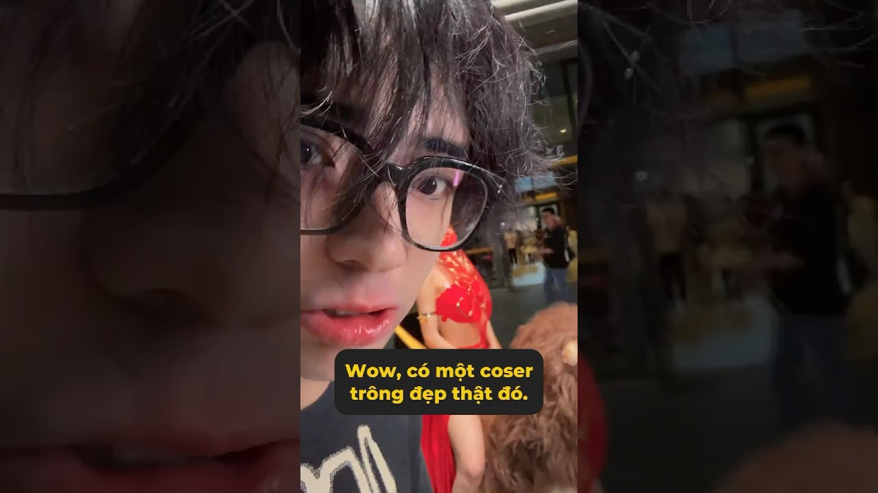 Vậy ý cậu là tôi mất cả sáng trang điểm cũng không bằng một con sư tử à? #shorts #cosplay #anime