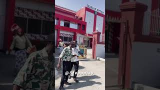 Oga run oo 😆 #comedy #funny #skit #shorts #goviral #trending #helpmemakethismakesense