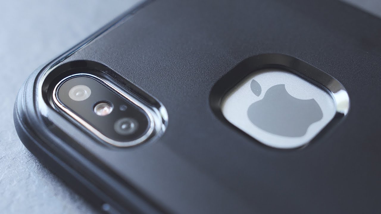 Как iPhone 8 будет смотреться в чехле.. Фото.