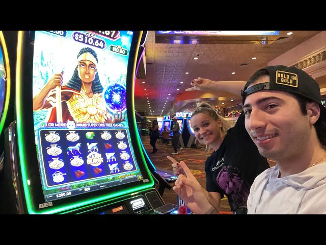 Watch Me Play Slots LIVE On The Las Vegas Strip! 🎰 