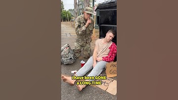 Soldier returns home early from deployment to surprise his homeless brother ❤️